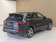 Porsche Cayenne 3.0 Cayenne V6 D Tiptronic S 4WD 5dr 25