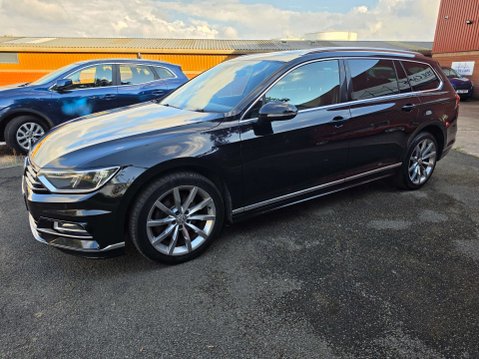 Volkswagen Passat 2.0 Passat R-Line TDI BlueMotion Technology 5dr 29