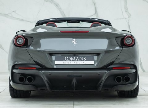 Ferrari Portofino M 8