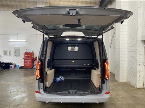 Ford Transit Custom 320 SPORT L1H1 DCIV ECOBOOST 9