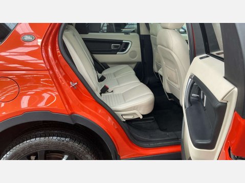 Land Rover Discovery Sport 2.0 Discovery Sport Luxury HSE TD4 Auto 4WD 5dr 10
