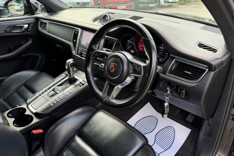 Porsche Macan GTS PDK -21 INCH ALLOYS -ELECTRIC TOWBAR -BOSE -SPORTS CHRONO -PDLS PLUS 15