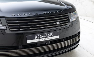Land Rover Range Rover P615 SV 14