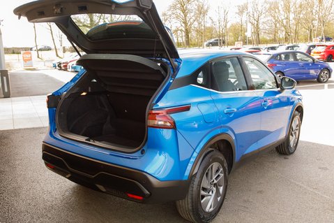 Nissan Qashqai DIG-T ACENTA PREMIUM DCT MHEV 35