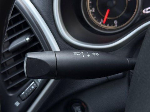 Jeep Cherokee 2.2 MultiJetII Overland Auto 4WD Euro 6 (s/s) 5dr 96