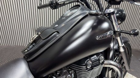 Triumph Thunderbird STORM 2012 21K LONG MOT BIG CC CRUISER TWIN 1700CC 35