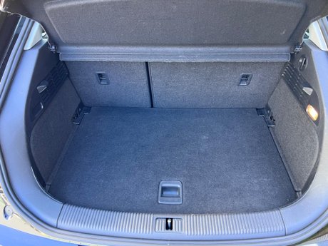 Audi A1 1.0 TFSI Sport Euro 6 (s/s) 3dr 32