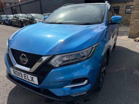 Nissan Qashqai DIG-T TEKNA 9