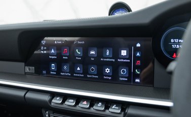 Porsche 911 Turbo S Cabriolet (992) 29