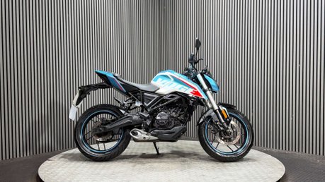 Voge R 2023 ONLY 1K 1 FORMER OWNER 125CC NAKED LEARNER BIKE 1