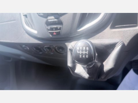 Ford Transit 2.0 350 EcoBlue FWD L2 H3 Euro 6 5dr 10