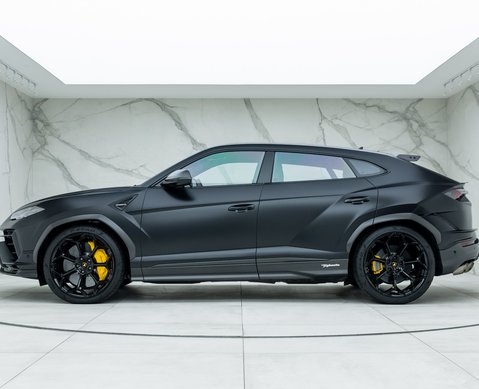 Lamborghini Urus Performante