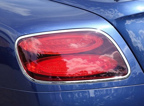 Bentley Continental GT V8 S Convertible 7