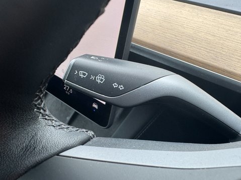 Tesla Model Y (Sold) (Dual Motor) Long Range SUV 5dr Electric Auto 4WDE (384 bhp) 16