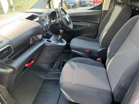 Citroen Berlingo 650 X M BLUEHDI 21