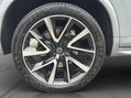 Volvo XC90 2.0 B5 MHEV Plus Auto 4WD Euro 6 (s/s) 5dr 28