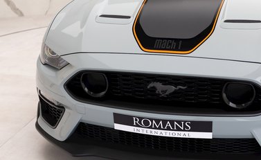 Ford Mustang Mach 1 21