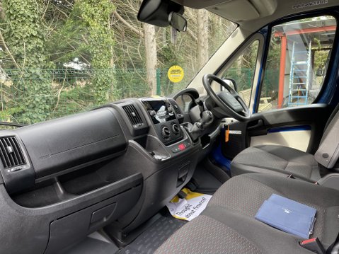 Peugeot Boxer 440 L4H2 17 seat Lightweight NON-D1 minibus w/full ramp, sensors, ULEZ. 19
