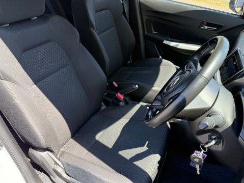 Suzuki Swift SZ-L DUALJET MHEV 10