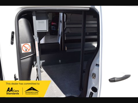 Vauxhall Combo 1.6 Combo 2300 Edition S/S L2H1 28