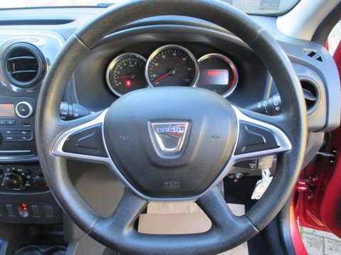 Dacia Sandero 1.0 SCe Ambiance Euro 6 5dr 13