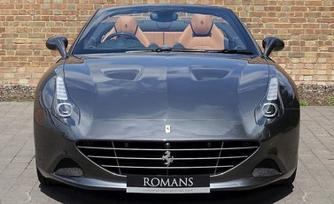 Ferrari California T 2
