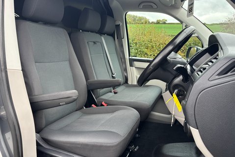 Volkswagen Transporter T32 204 ps Tdi Highline 4Motion DSG Panel Van - Factory Diff Lock 4