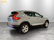 Volvo XC40 2.0 B3 MHEV Core SUV 5dr Petrol Hybrid DCT Auto Euro 6 (s/s) (163 ps) 7
