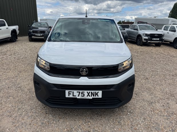 Vauxhall Combo Crew Cab [SOLD CR] LWB L2H1 Low Roof Prime Air Con Cruise Sensors Nav EURO 4
