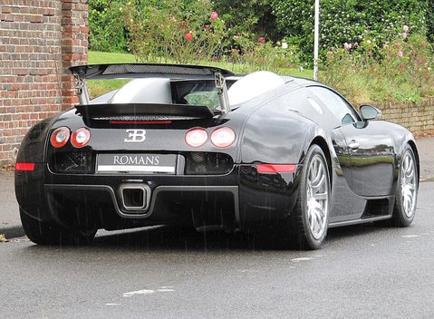 Bugatti Veyron 16.4 3