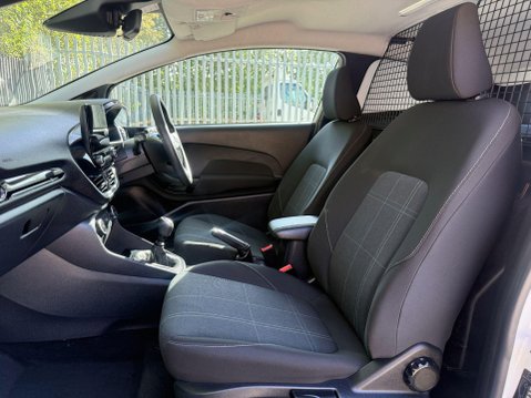 Ford Fiesta BASE TDCI 20