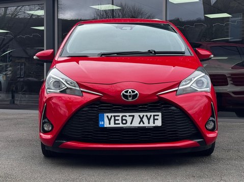 Toyota Yaris VVT-I DESIGN 11