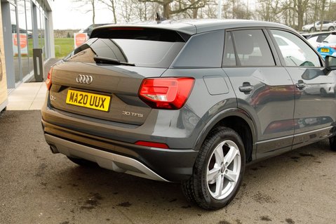 Audi Q2 TFSI SPORT 8