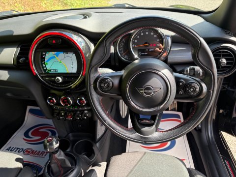 Mini Hatch COOPER SPORT 2