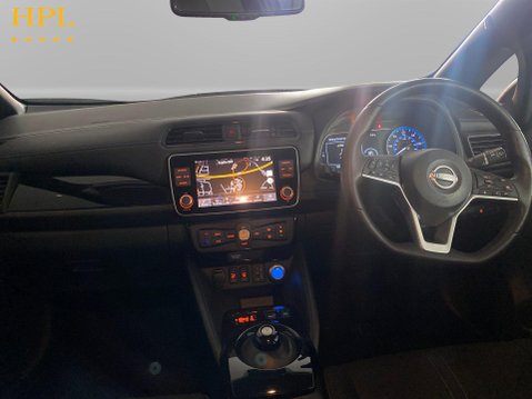 Nissan LEAF 39kWh N-Connecta Hatchback 5dr Electric Auto (150 ps) Cruise Control - DAB 18