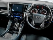 Toyota Alphard 2.5 MPV 2.5 SUV Automatic Petrol Hybrid 35