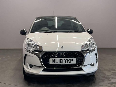DS DS 3 1.2 PureTech Connected Chic Hatchback 3dr Petrol Manual Euro 6 (82 ps) 3