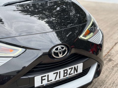 Toyota Aygo 1.0 Aygo X-Play TSS VVT-i 5dr 3
