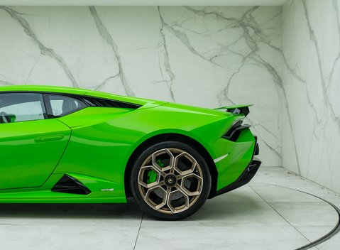 Lamborghini Huracan TECNICA 39