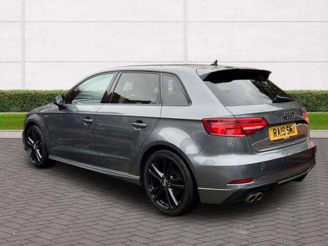 Audi A3 1.5 A3 Sportback 35 TFSI Black Edition 5dr 4