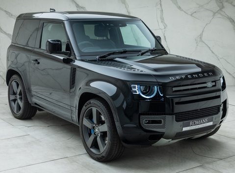 Land Rover Defender 90 V8 P525 11