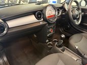 Mini Convertible 1.6 One 2dr 64