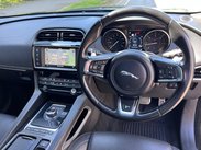 Jaguar F-Pace 2.0 D180 R-Sport Auto AWD Euro 6 (s/s) 5dr 77