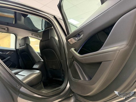 Jaguar I-Pace 400 90kWh SE Auto 4WD 5dr 52