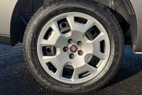 Fiat Doblo 16V Active Maxi Multijet II Combi - No VAT 32