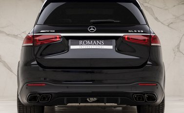 Mercedes-Benz GLS 63 Night Edition Executive 5