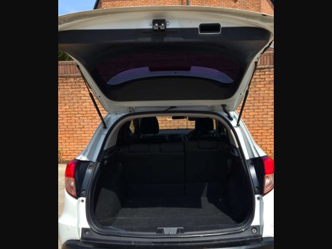 Honda HR-V 1.5 HR-V SE Navi i-VTec CVT 5dr 24
