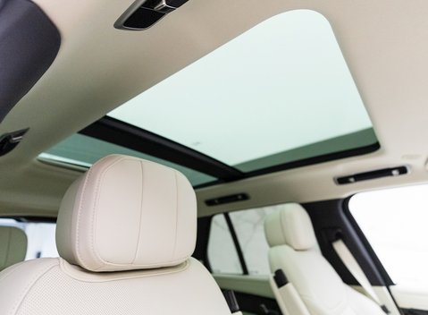 Land Rover Range Rover P400 HSE 12