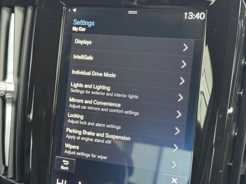 Volvo S90 2.0 D4 R-Design Auto Euro 6 (s/s) 4dr 22