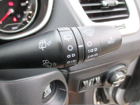 Jeep Compass 1.6 MultiJetII Longitude Euro 6 (s/s) 5dr 36